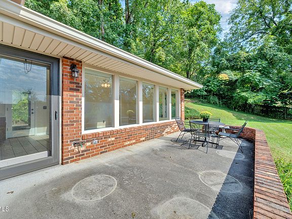 5th image of 3408 Linkwood Dr