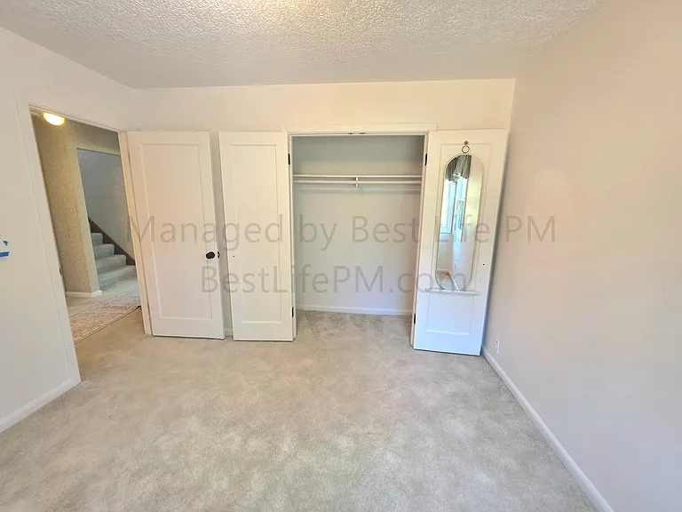 4526 NE 77th Ave — Photo 16