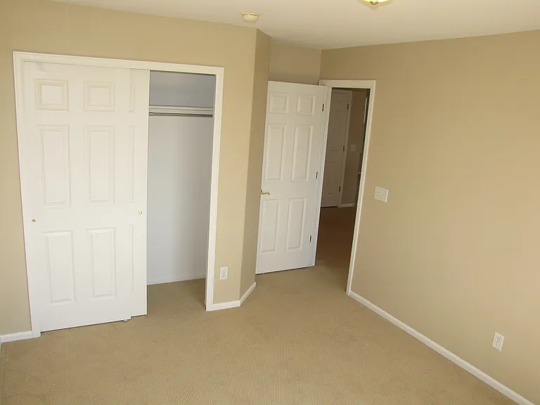 9202 Royal Melbourne Cir — Photo 65