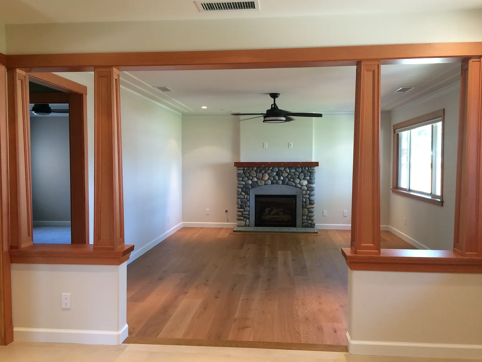 3 bed, 1500 sqft, $4,300 — Photo 3