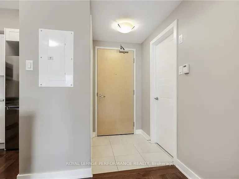 300 Lett St #611 — Photo 5