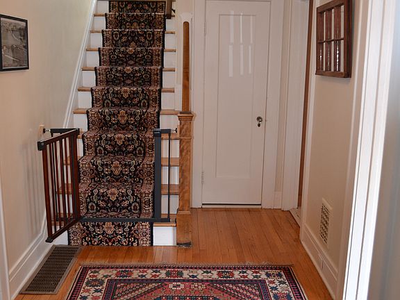 2nd image of 1528 Glenwood Ave