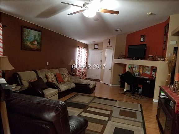 4th image of 2111 Pink Coral Dr