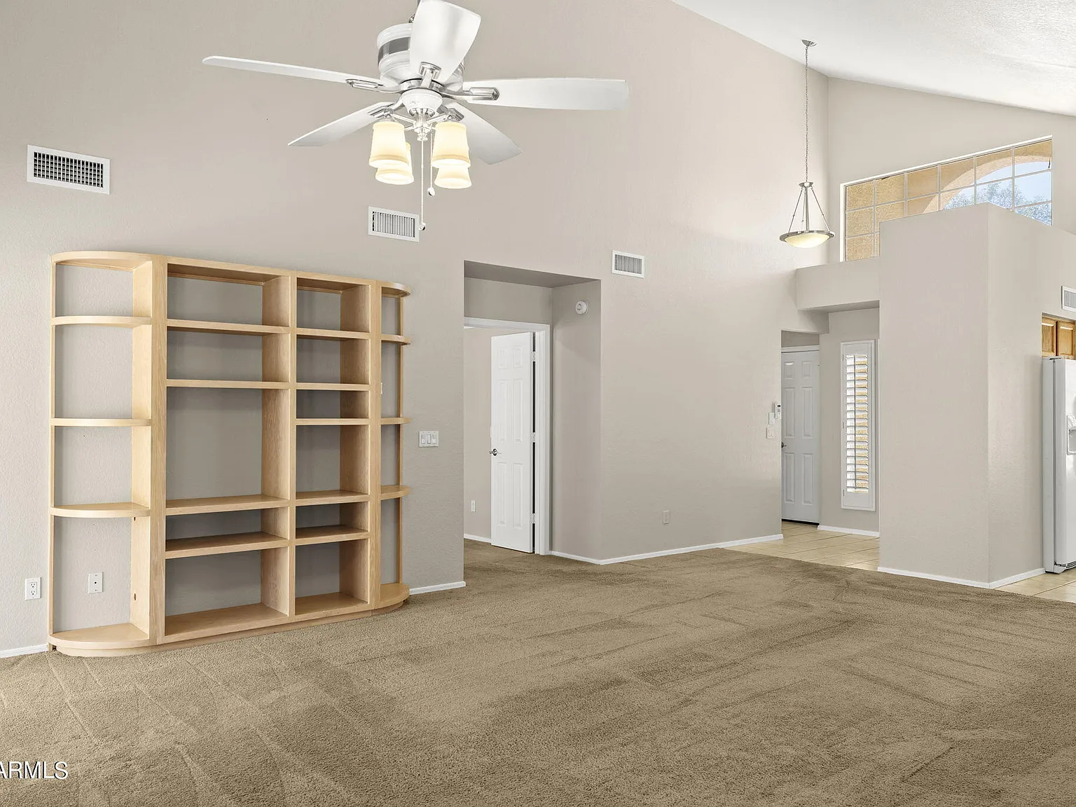 3 bed, 2.0 bath, 1486 sqft, $2,200 — Photo 4