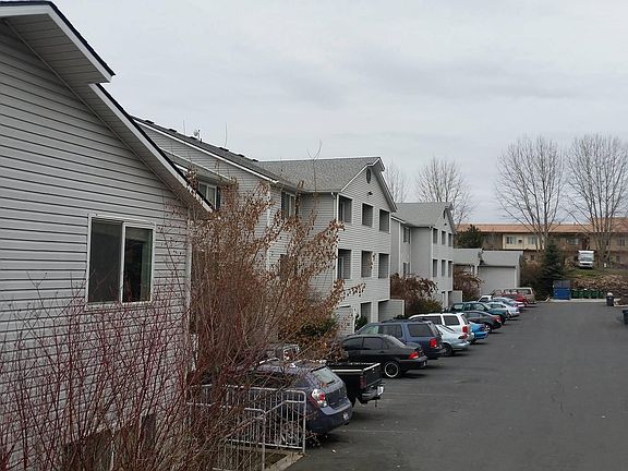 2nd image of 705 N Jefferson St APT 208
