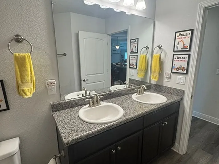 5746 Periwinkle Ln — Photo 19