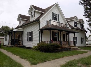402 S Clark St, Colfax, IN 46035