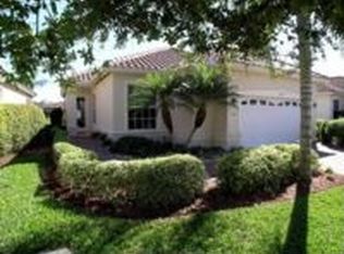 124 April Sound Dr, Naples, FL 34119