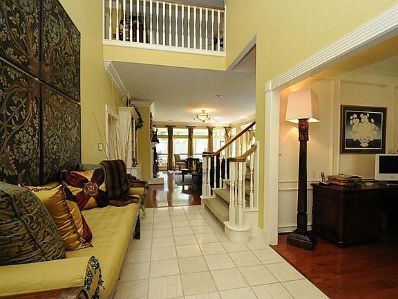 3rd image of 1503 Mission Springs Dr