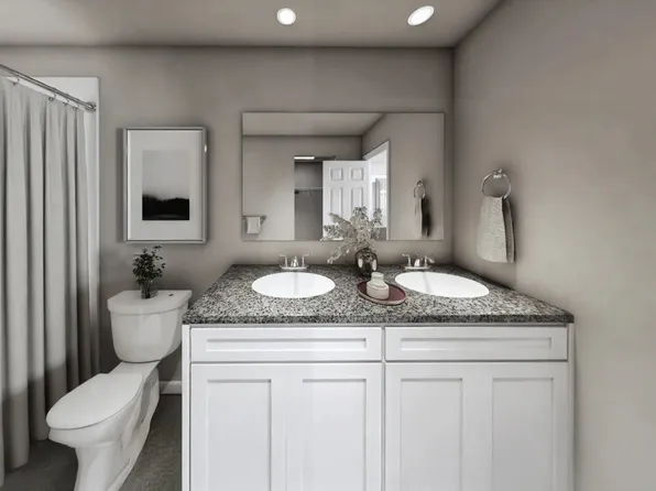 401 Bluebonnet Cir, Chandler, TX 75758