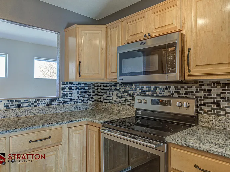 2229 Omaha Trl — Photo 11