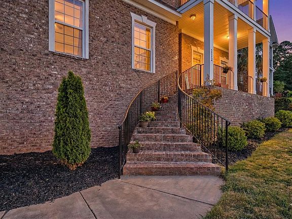 5th image of 112 Bay Pointe Dr