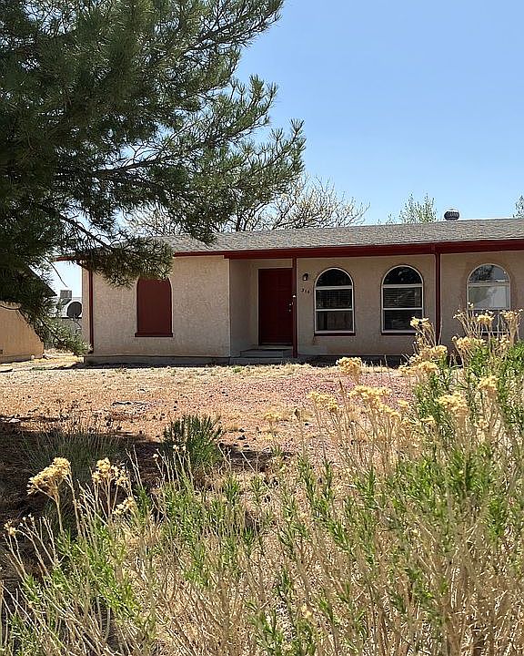 312-314 Stardust Dr. P. West