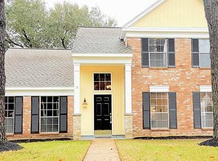 15911 Pinyon Creek Dr, Houston, TX 77095