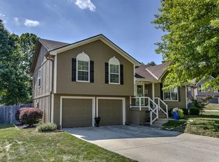3112 S Viking Ct, Independence, MO 64057