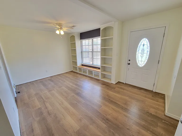 1306 Pine Hill Cir — Photo 10