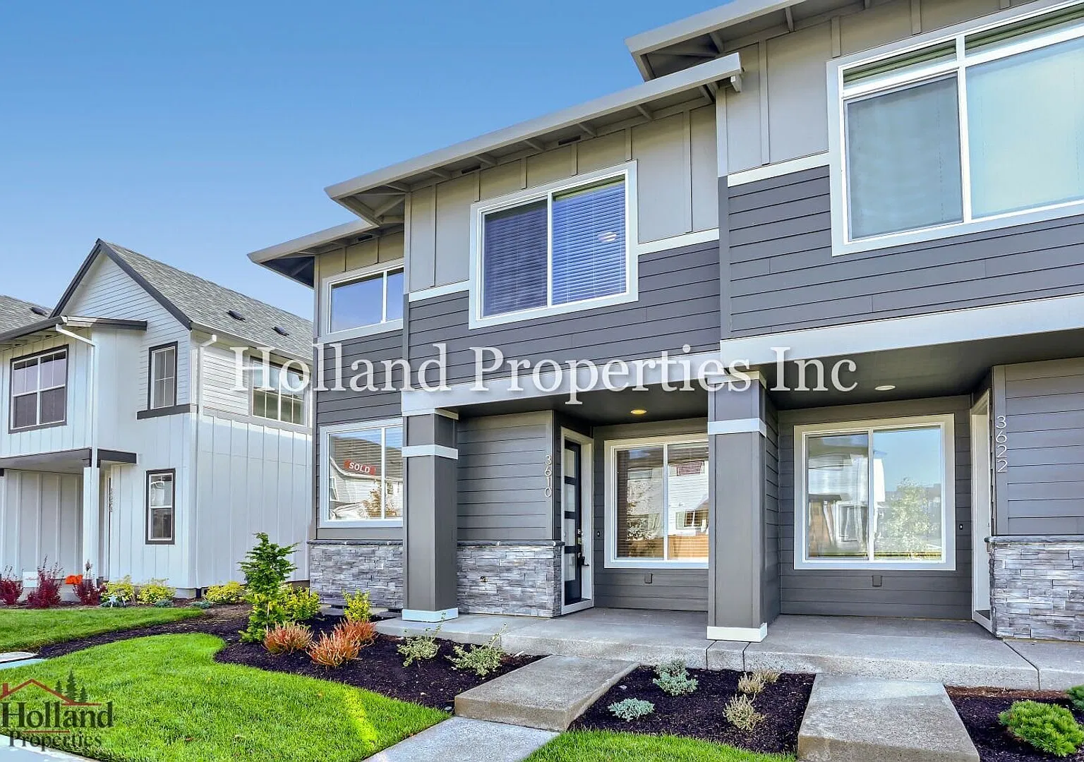 Brand-New 3-Bedroom Home in Hillsboro with Modern Features & Easy Transit Access — Photo 3