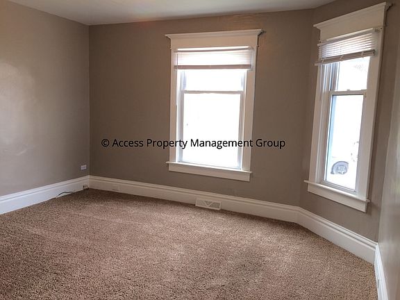 5th image of 218 Gunnison Ave SW