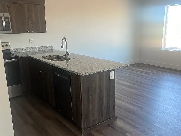 812 Sundance Ave — Photo 16