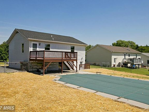 2nd image of 209 Tanager Dr