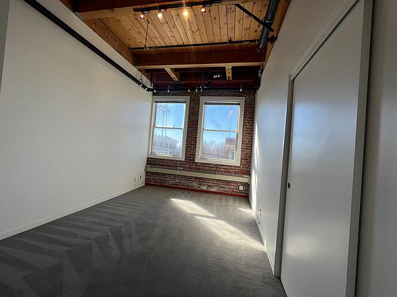 4th image of 95 Federal St