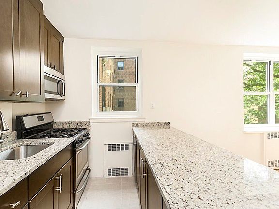 2nd image of 5550 Netherland Ave APT 4C
