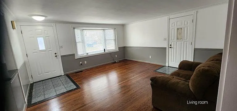2 bed, 1300 sqft, $1,550 — Photo 1