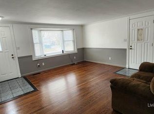 435 Superior St, Bradley, IL 60915