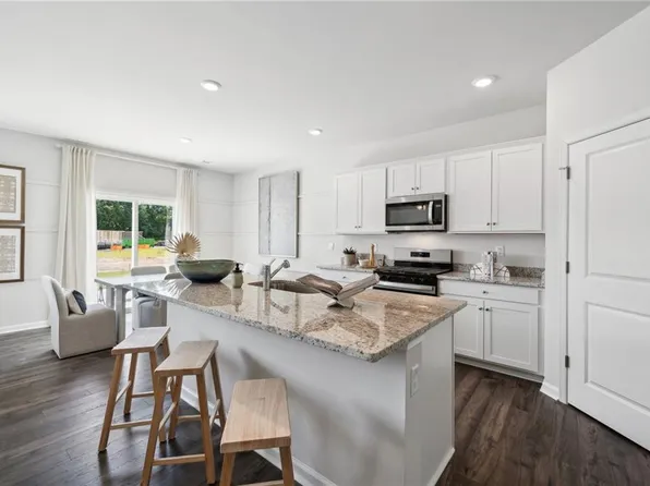 107 Gallop Way, Yorktown, VA 23690