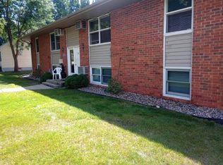 504 S 7th St #11265927, Olivia, MN 56277