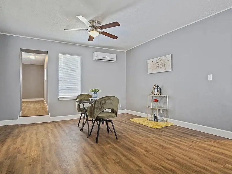 1704 Cairo Ave — Photo 6