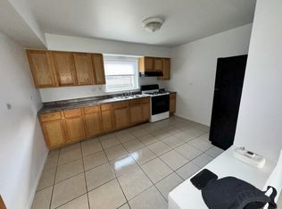 901 Mannheim Rd #GW, Bellwood, IL 60104