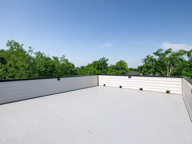 5915 Maxon Ave #B — Photo 99