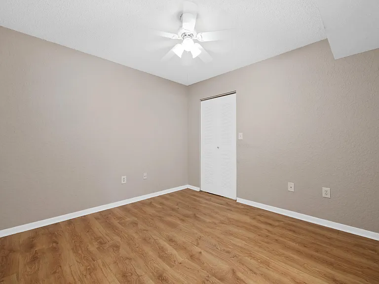 2861 N Oakland Forest Dr #202 — Photo 16