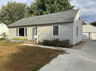 421 W 11th St, Spencer, IA 51301