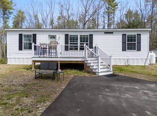 414 Sennett Rd, Jefferson, ME 04348
