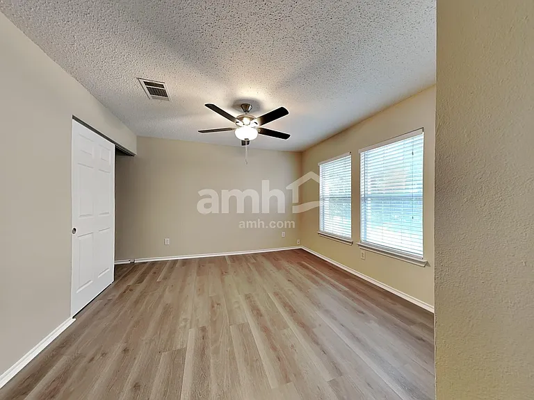 15312 Iola Cv — Photo 14