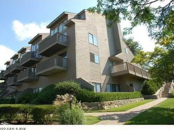 1465 E Putnam Ave APT 500, Greenwich, CT 06870