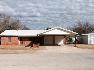 1610 Liggett St, Cisco, TX 76437