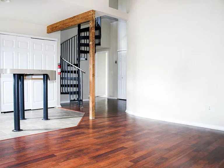 818 City Park Ave #C4 — Photo 3