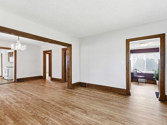 5th image of 4106 Nokomis Ave S