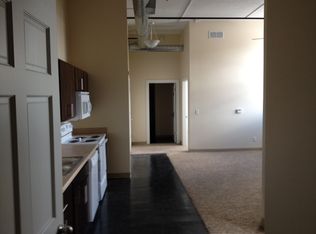 1319 5th Ave APT 308, Moline, IL 61265