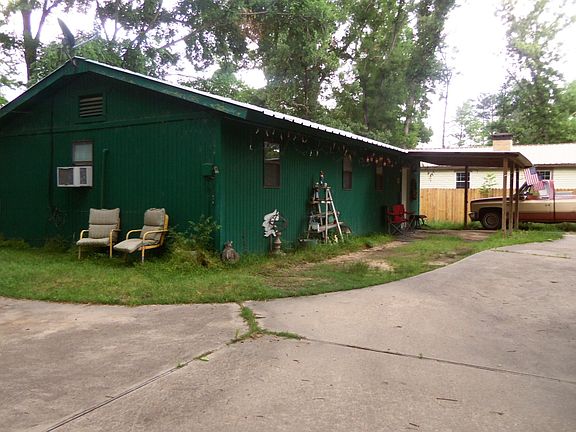 3rd image of 216 Linda St