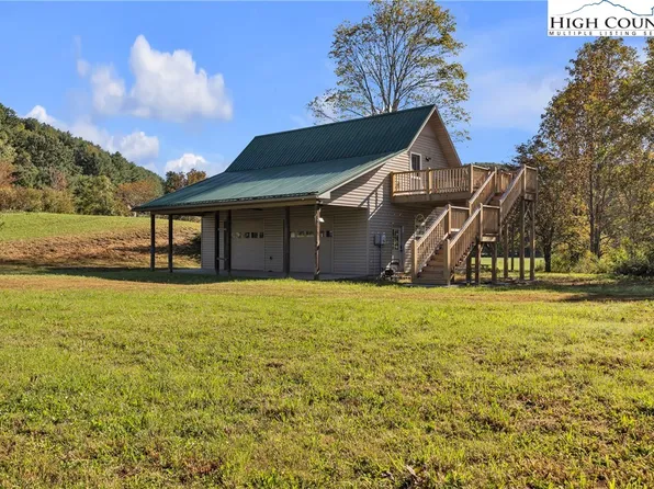 1946 River Breeze Drive, Creston, NC 28615