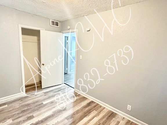 4th image of 3635 Norton Ave