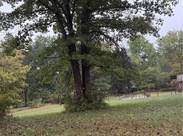 NW Shelton Rd #5, Fayetteville, AR 72703