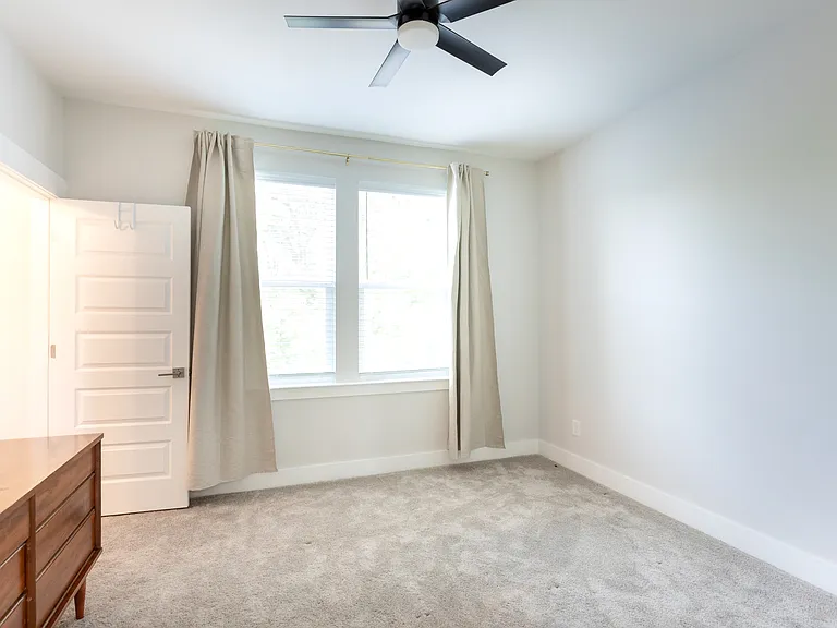 2245 Electric Ln — Photo 32