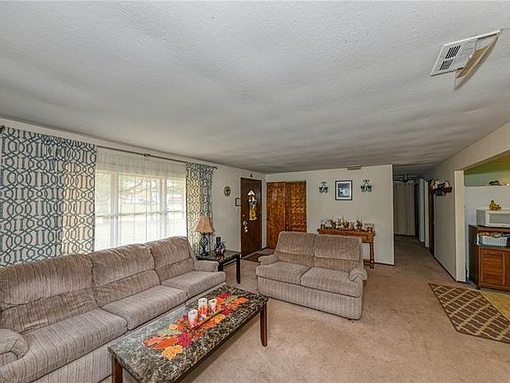 3rd image of 9533 Steffner Dr