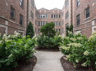 124 Callan Ave, Evanston, IL 60202