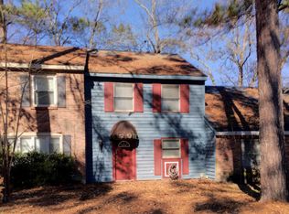 31 Hickory Knl, Hattiesburg, MS 39402